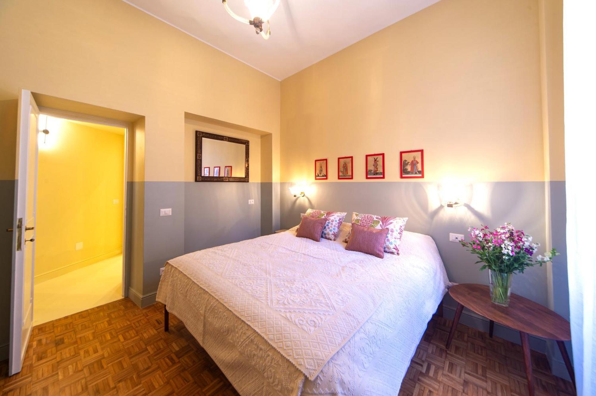 Bernini Stay, Next To Trevi Fountain Рим Экстерьер фото