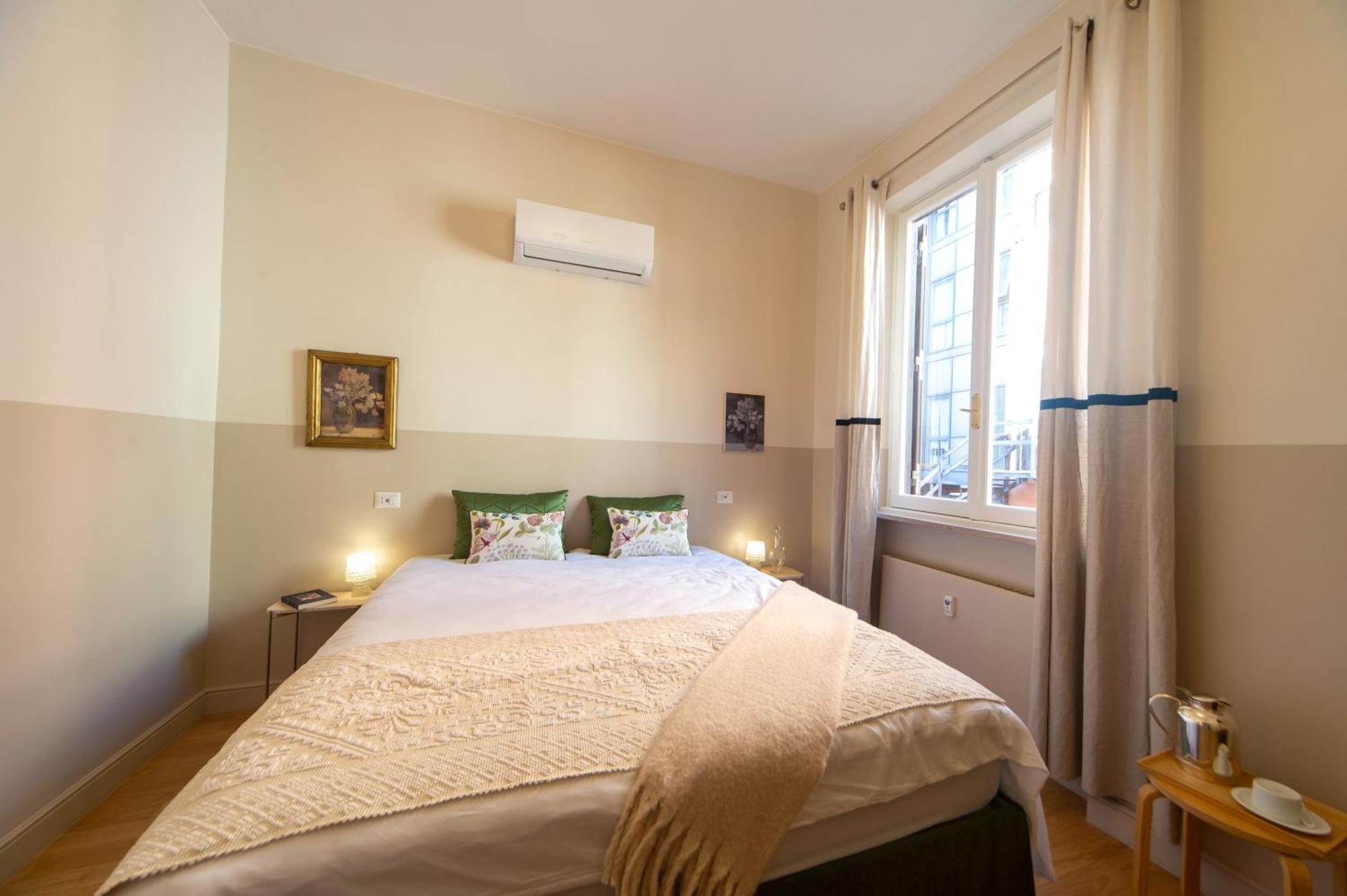 Bernini Stay, Next To Trevi Fountain Рим Экстерьер фото