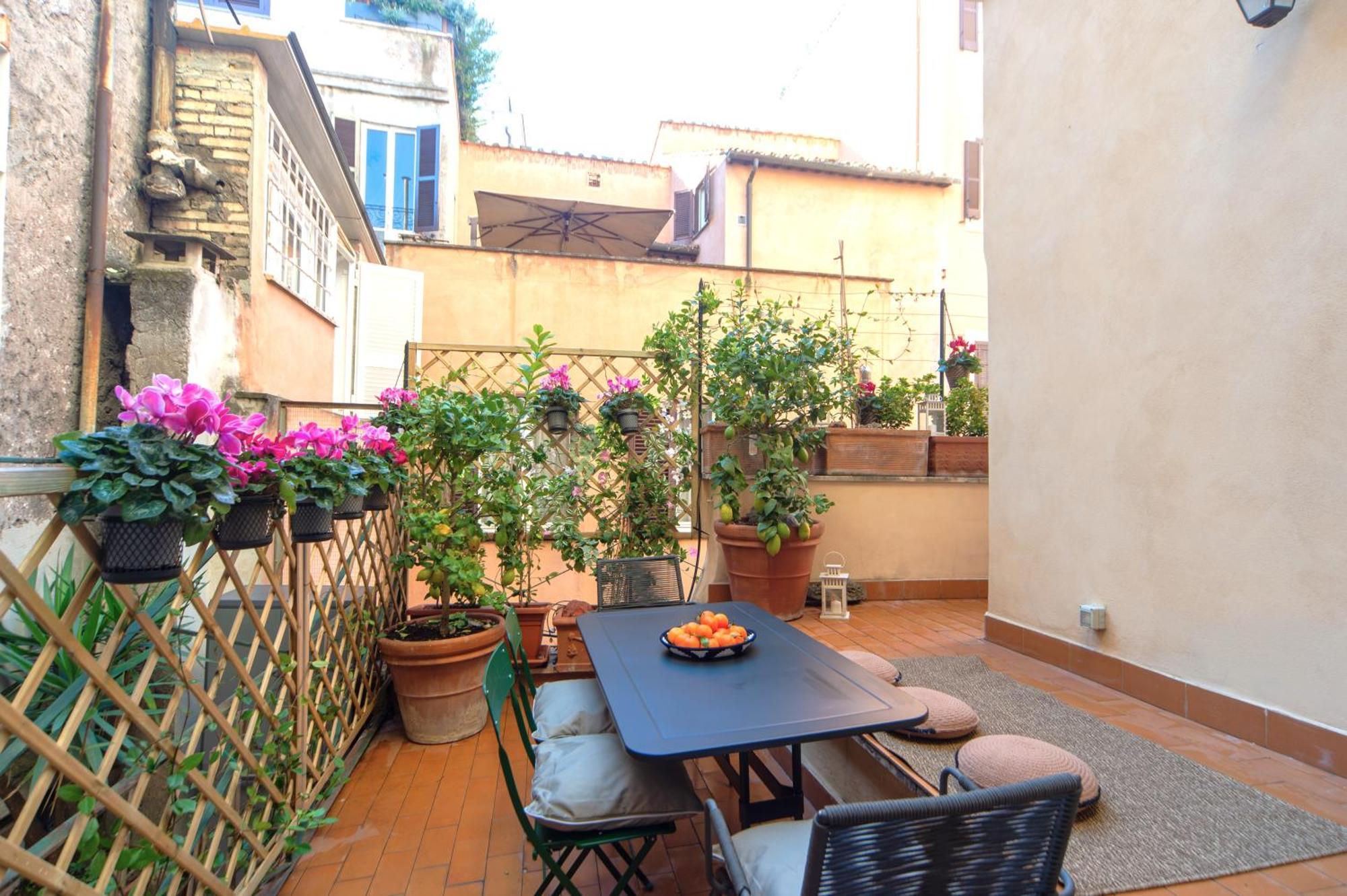 Bernini Stay, Next To Trevi Fountain Рим Экстерьер фото